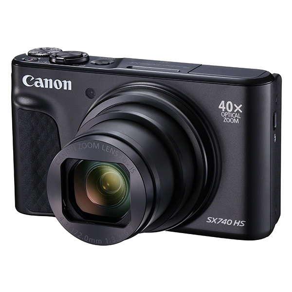 Canon PowerShot SX740 HS, front