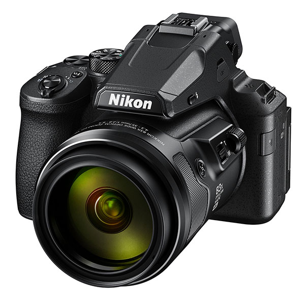 Nikon Coolpix P950, front