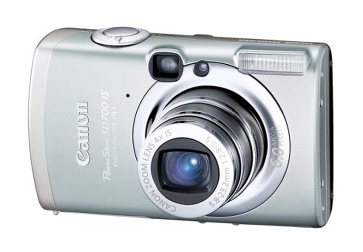 Canon PowerShot SD700 IS / Ixus 800 IS Caratteristiche e Opinioni