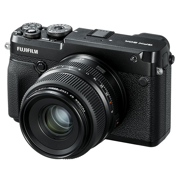 Fujifilm GFX 50R, front