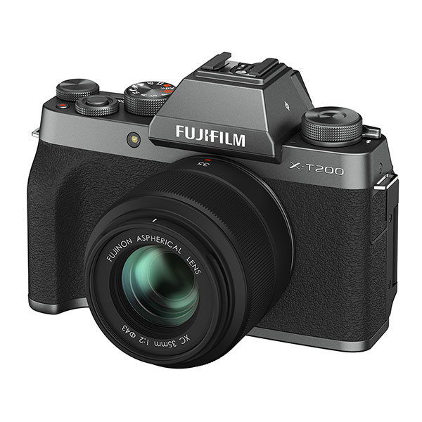 Fujifilm X-T200, front