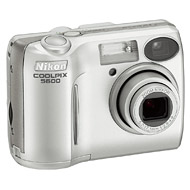 Nikon Coolpix 5600