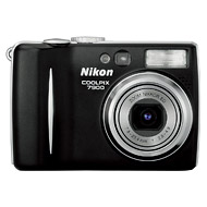 Nikon Coolpix 7900