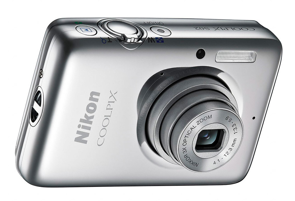 Nikon Coolpix S02