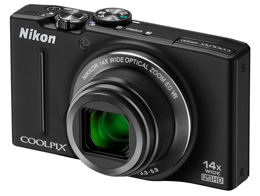 Nikon Coolpix S8200