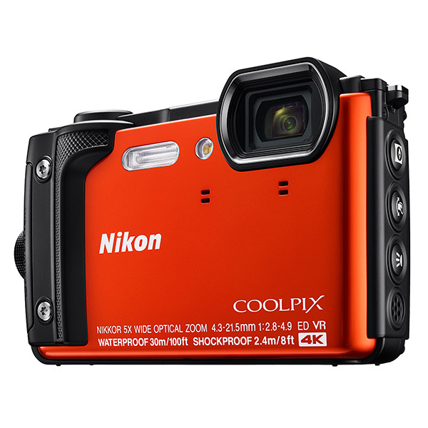 Nikon Coolpix W300, front