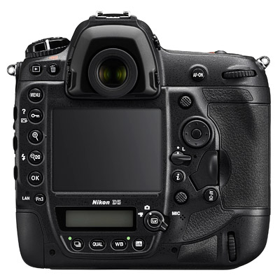 Nikon D5, back