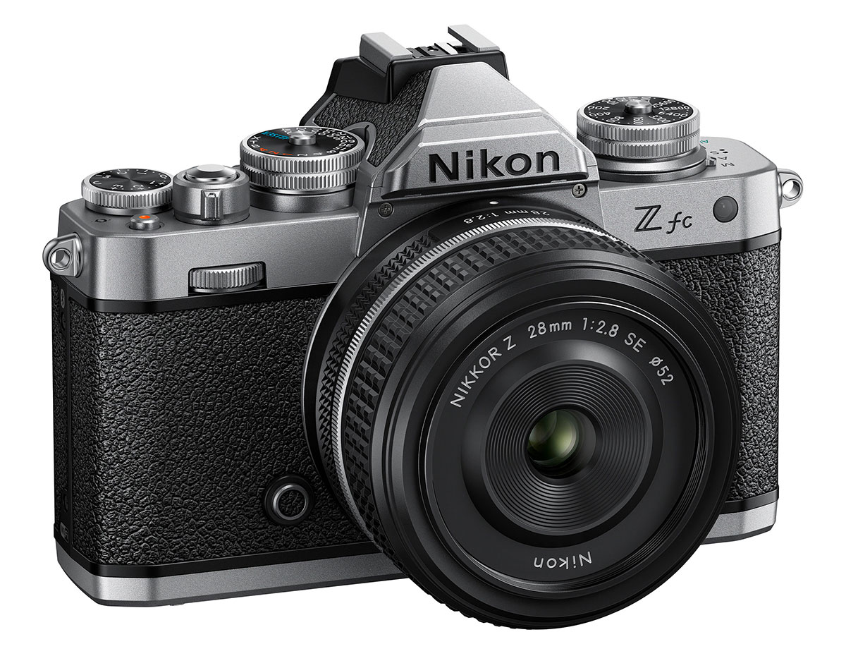 Nikon Z 28mm f/2.8 (SE/non-SE)