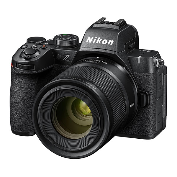 Nikon Z DX Micro 35mm f/1.7