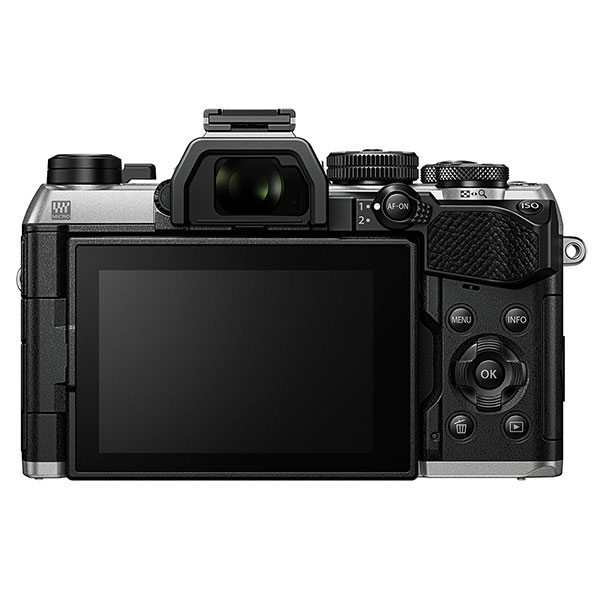 OM System OM-5 II, back