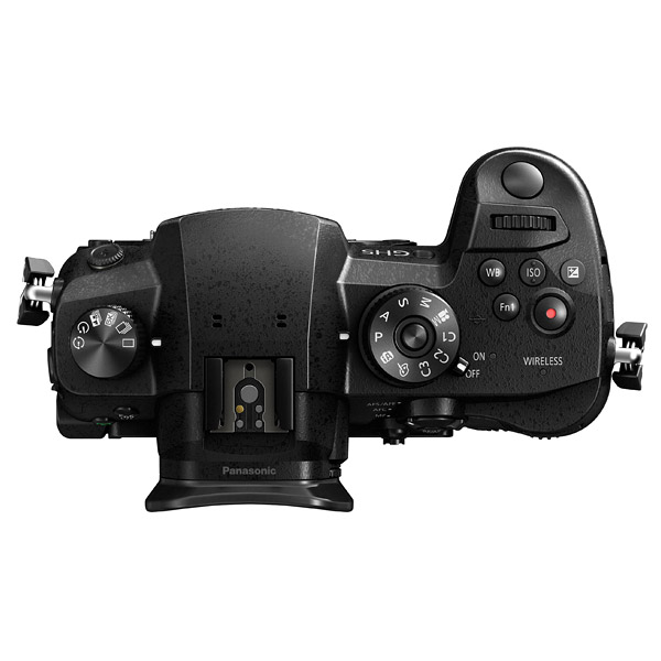 Panasonic GH5, top