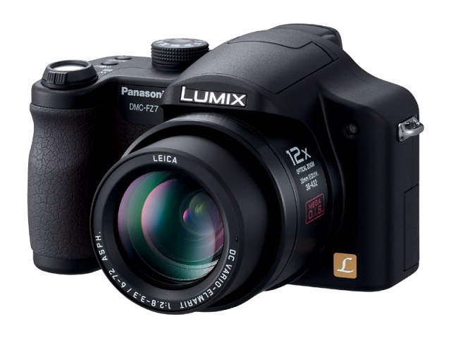 Panasonic Lumix FZ7