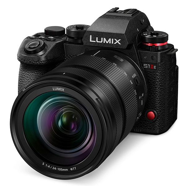 Panasonic S1 IIE, front