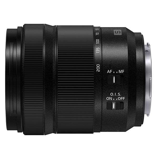 Panasonic Lumix S 28-200mm f/4-7.1 Macro OIS