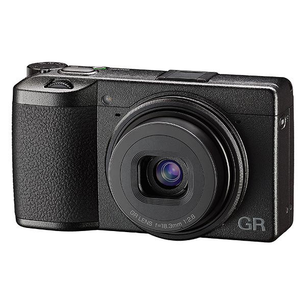Ricoh GR III, front