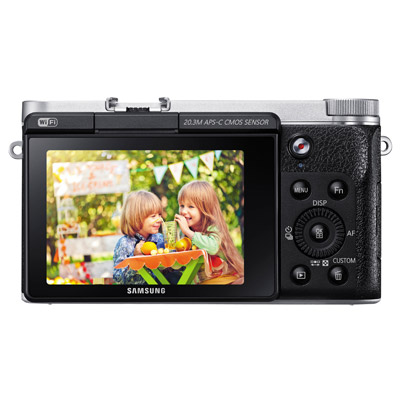 Samsung NX3000, back