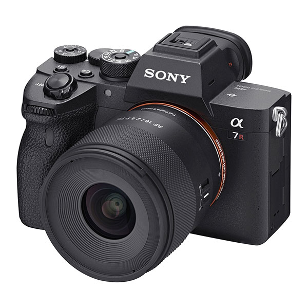 Samyang AF 16mm f/2.8 P