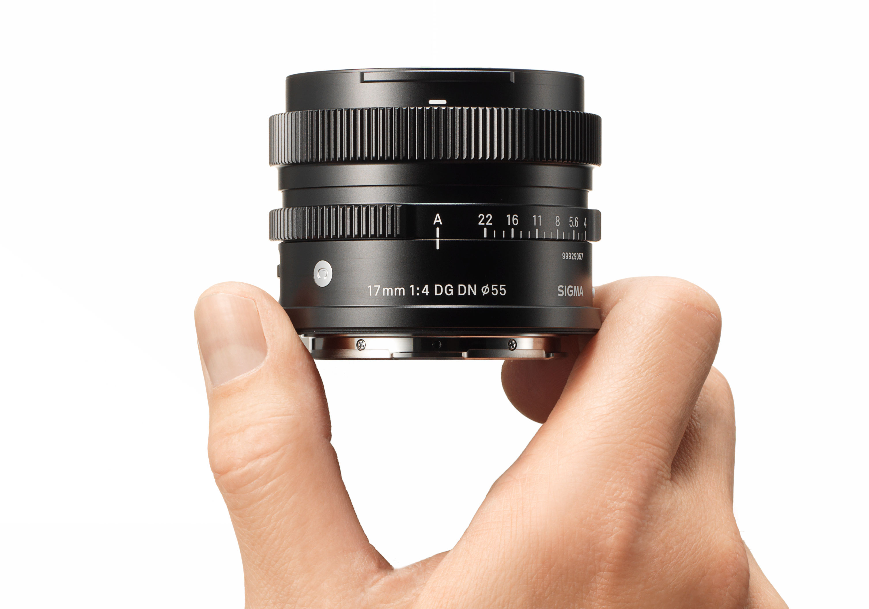 Sigma 17mm f/4 DG DN C