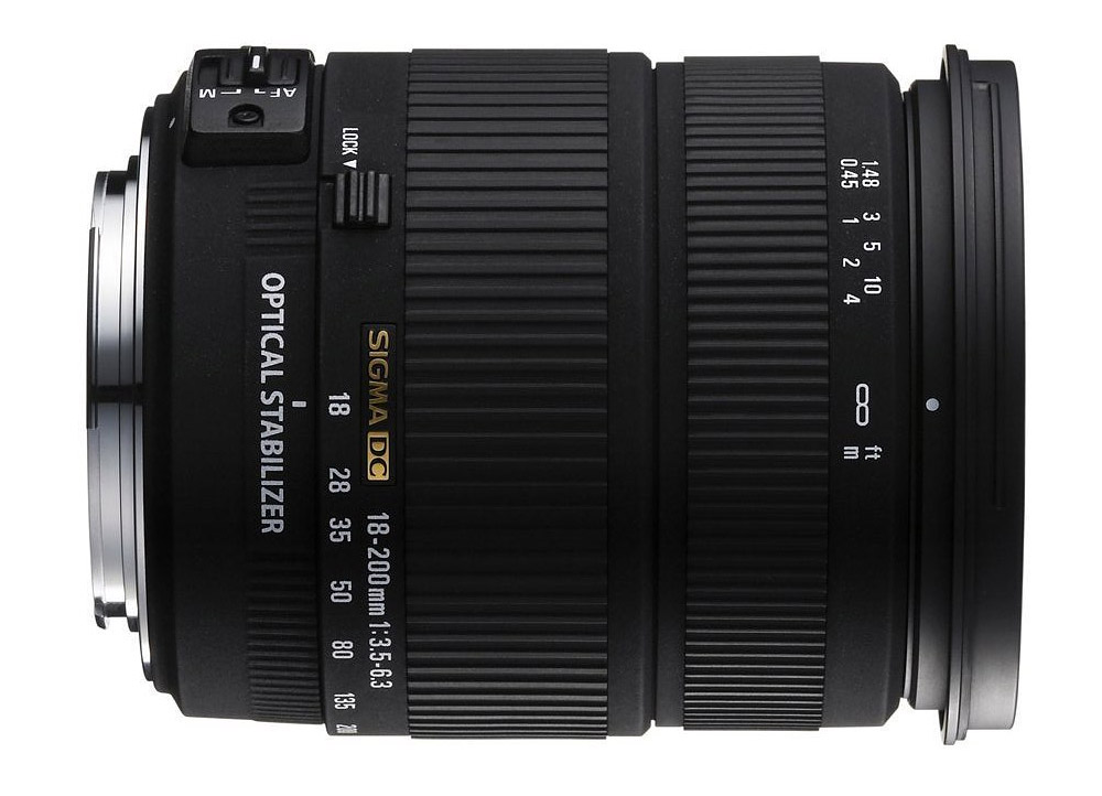 Sigma 18-200mm f/3.5-6.3 DC OS HSM