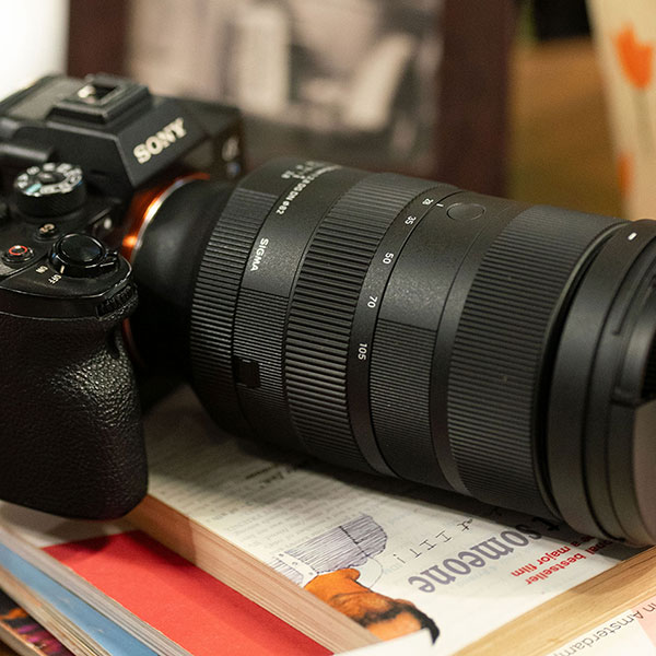 Sigma 28-105mm f/2.8 DG DN Art