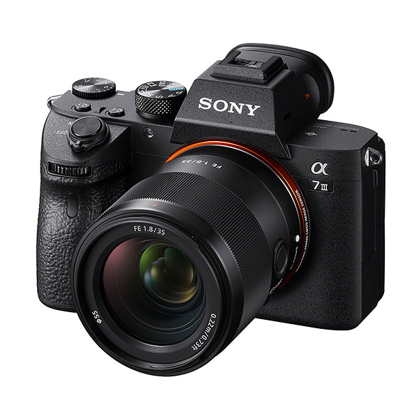 Sony FE 35mm f/1.8