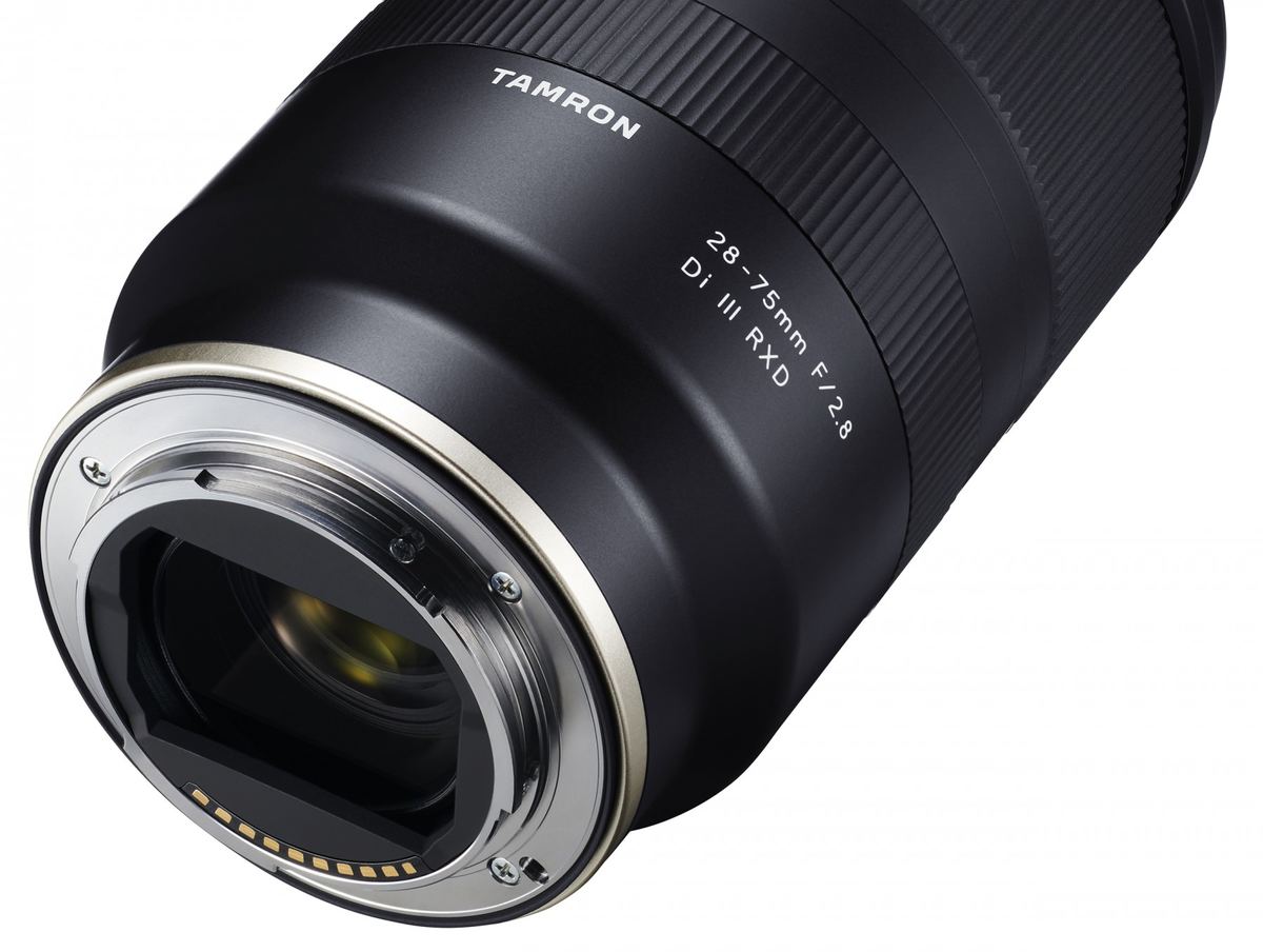 Tamron 28-75mm f/2.8 Di III RXD : Specifications and