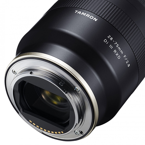 Tamron 28-75mm f/2.8 Di III RXD