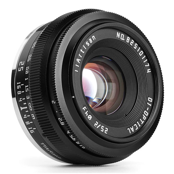 TTArtisan APS-C 25mm f/2