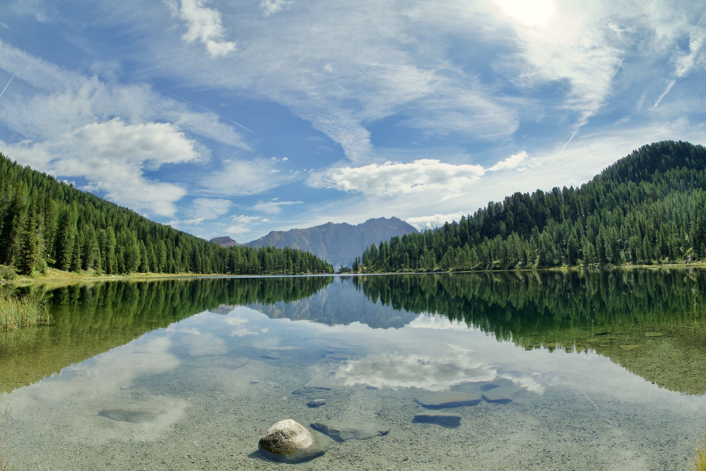 A clear reflection