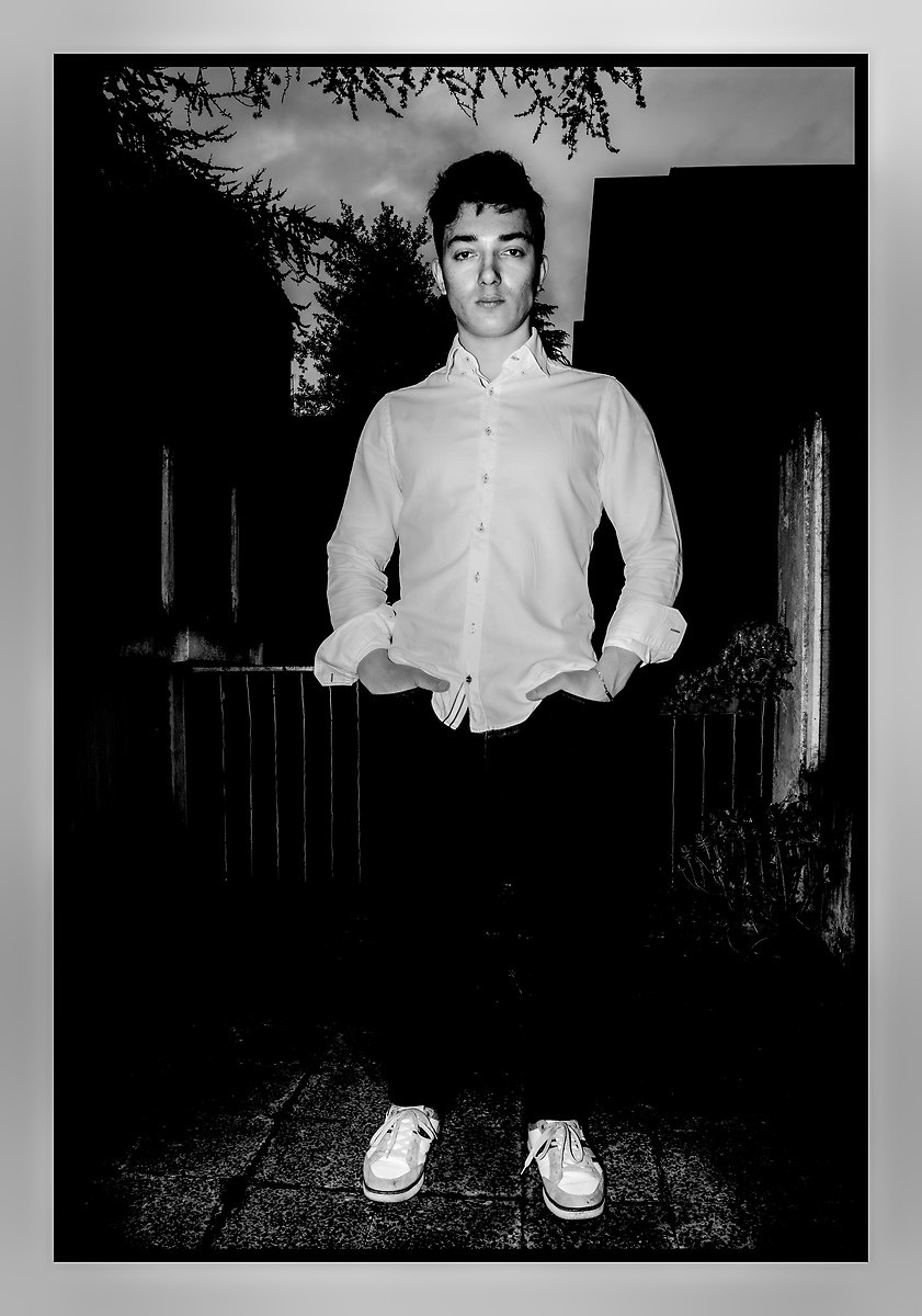 Model Photo